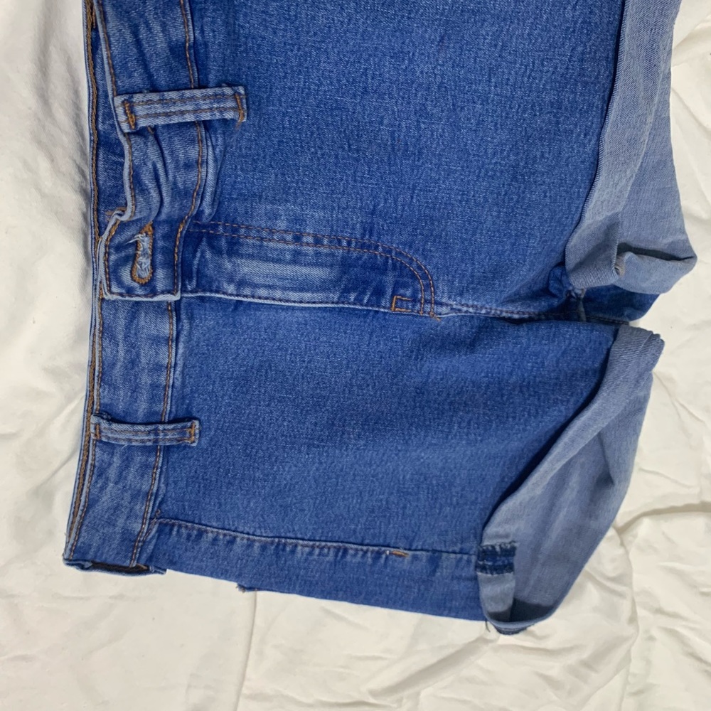 Shorts size 00 Bershka